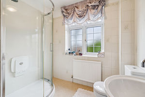 Photo 16- click for photo gallery